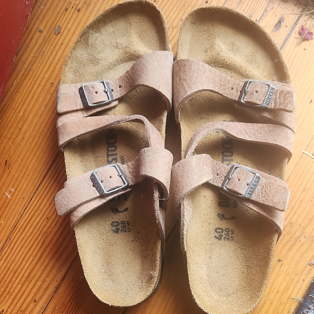 Birkenstock Tan Sandals